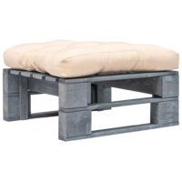 Ogrodowe siedzisko z palet, piaskowa poduszka, szare drewno