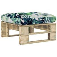 Ogrodowy stołek z palet, impregnowane na zielono drewno sosnowe